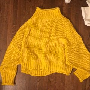 Knitted long sleeve turtle neck sweater